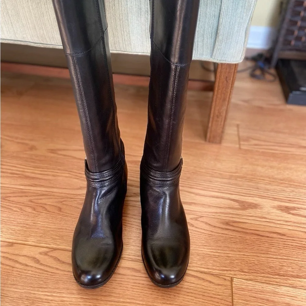 Bandolino Black Leather Knee High Riding‎ Boots Buckle Zip Equestrian